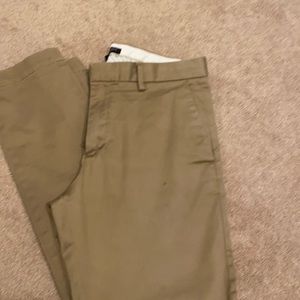Men’s chinos